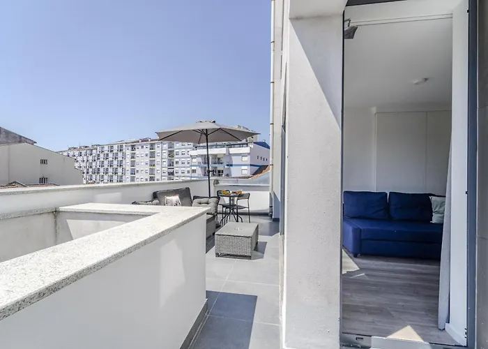 아파트 The Locomotive Flat By House And People *